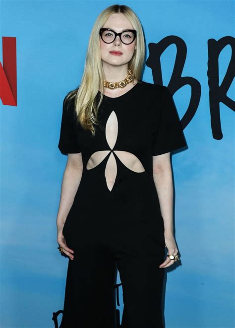 Elle Fanning Shows Her Small Tits At The Netflixs All The Bright