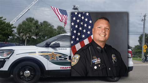 Port St Lucie Remembers Honors Fallen Police Officer