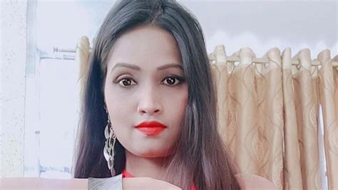 Who Is Suman Kumari All About 24 Yr Old Bhojpuri Actress Held For