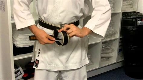 How To Tie Your Karate Belt A Step By Step Guide Youtube