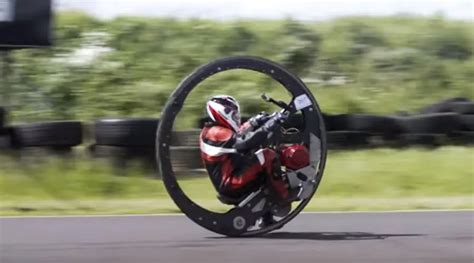 Monowheel Motorcycle Warhorse One Wheeled Wonder Carbiketech