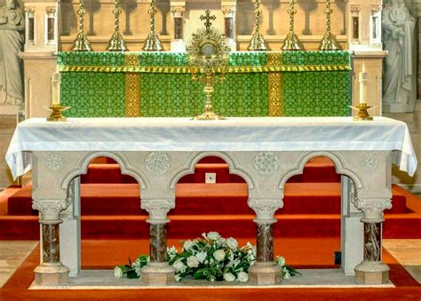 Mass Times - tauntonvalecatholics.com