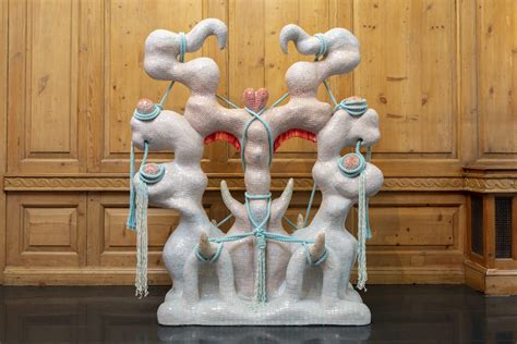 The fine broken glass will deter very persistent. Fingertips - Carl Kostyál