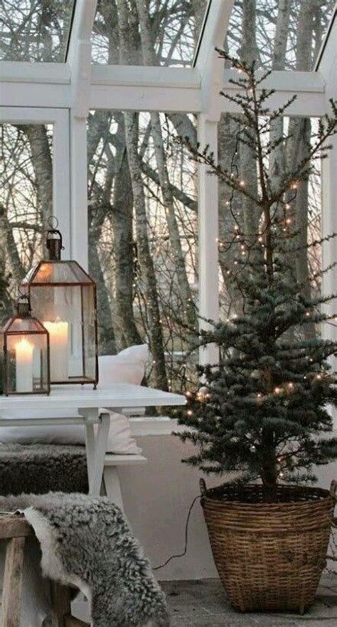 33 Cute Homes Decor Ideas To Snuggle In This Winter Decorkeun