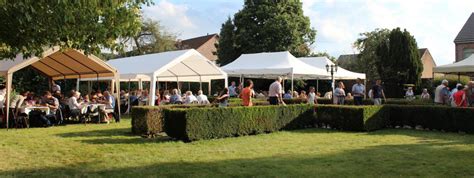 There are several areas located within the town which make use of a wide range of postal or zip codes. Medewerkersfeest parochie Erpe-Mere | Kerknet