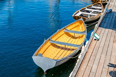 You Can Enjoy Free Rowboat Rentals At Lake Union This Summer