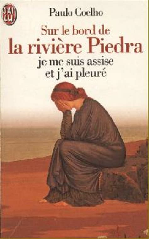 Đi ngủ thôi các thanh niên. Sur le bord de la rivière Piedra je me suis assise et j'ai ...