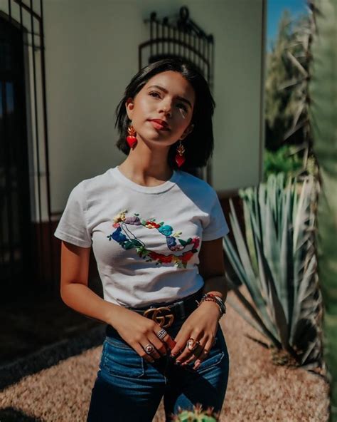 Ángela Aguilar en Instagram MexicanaDeCorazon Hair Makeup