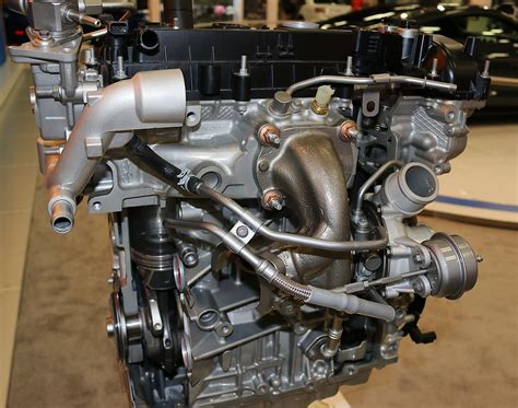 Ford Ecoboost 23 Dohc I 4 Turbocharged For 2015 Mustang 2015 Mustang