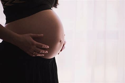 UF Health Physician Sifts Facts From Fears About COVID 19 And Pregnant