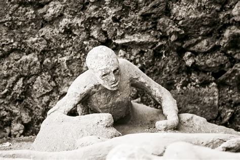 Mount Vesuvius Didnt Kill Everyone In Pompeii Where Did The Survivors