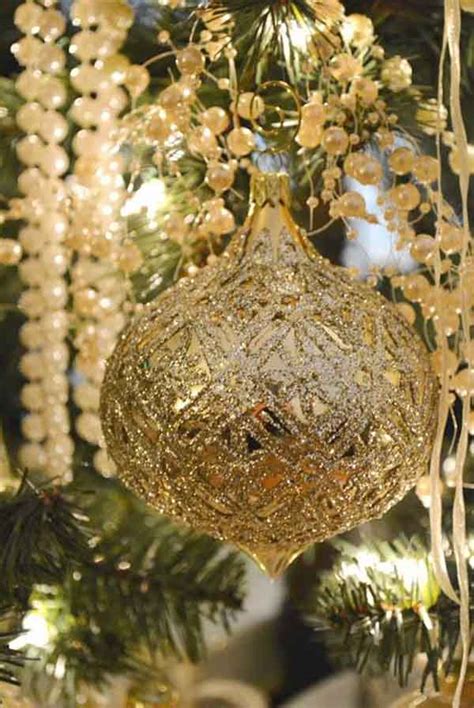 We did not find results for: 40 Gold Christmas Decorations Ideas - Decoration Love
