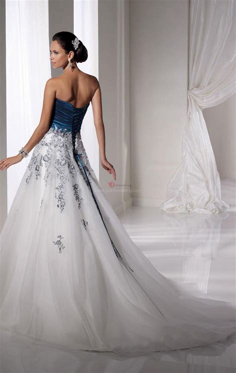 25 Extraordinary Blue Wedding Dress Ideas For Bride Steal The Look Blue Wedding Dresses