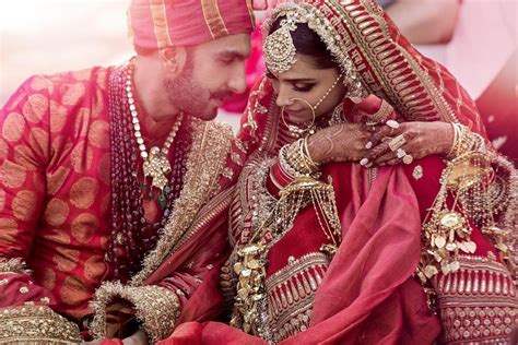 Ranveer Singh And Deepika Padukone Official Wedding Photos Released