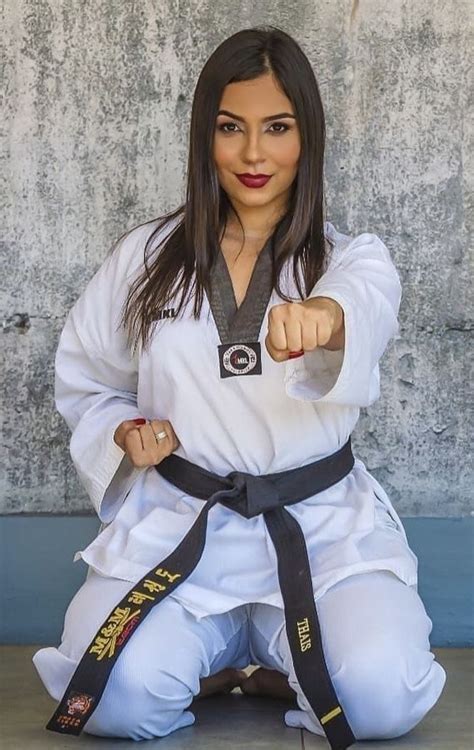 Pin By Koryo On Taekwondo Women Karate Martial Arts Women Best Martial Arts