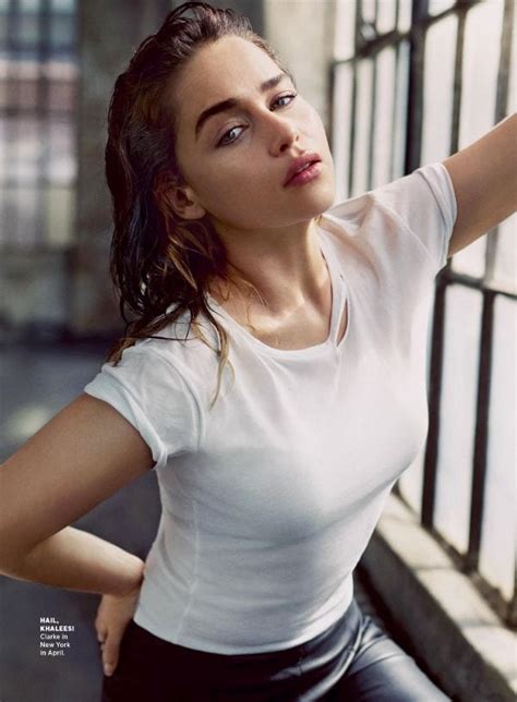 Half Nude Photos Of Emilia Clarke Which Are Way Too Damn Hot Music