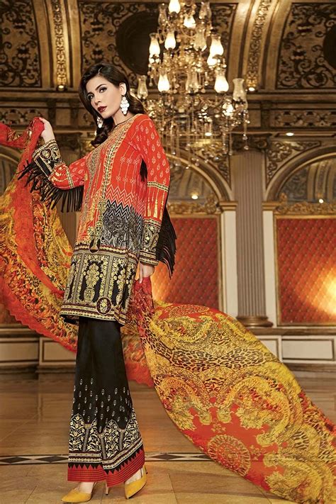 Read our five star reviews on. Top 7 Best Designer Summer Lawn Collections 2020-21 to Buy