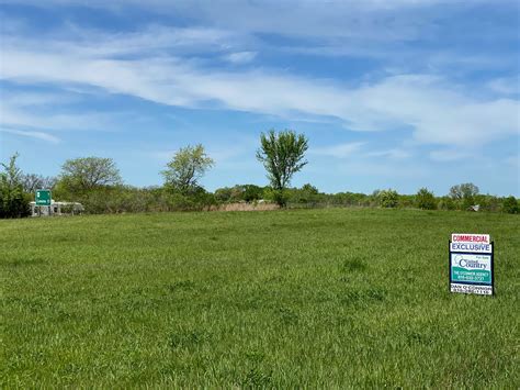 10 Acres Of Commercial Land For Sale With I 35 Frontage