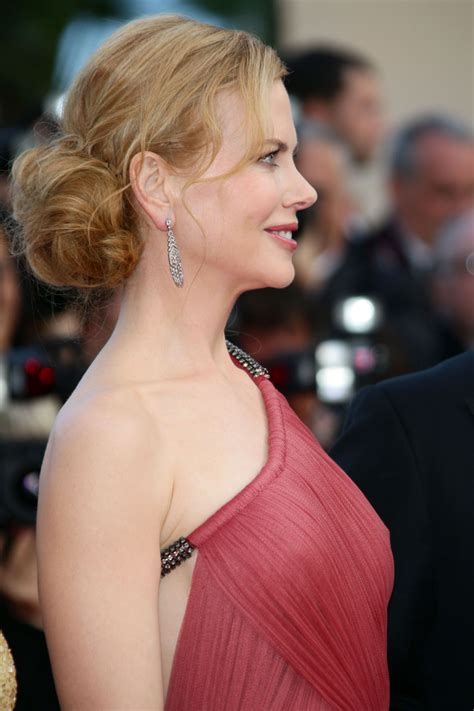 Последние твиты от nicole kidman news (@kidmanupdates). NICOLE KIDMAN at The Paperboy Premiere at 65th Annual ...