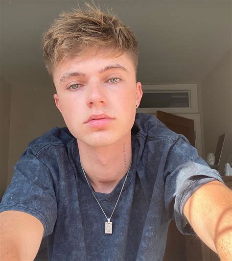 Who Is Hrvy From Strictly Come Dancing And How Old Is He
