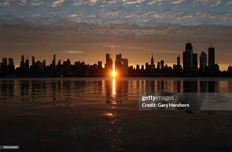 The Sun Appears Along 42nd Street During A Sunrise Manhattanhenge