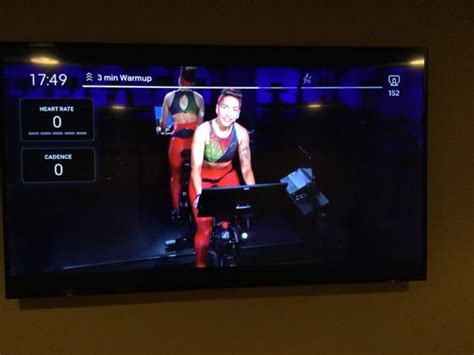 How Do I Mirror My Iphone 11 To My Tv - Streaming and Mirroring | How I display the Peloton App classes to my TV