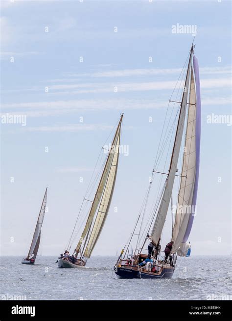 Competitive Sailing Hi Res Stock Photography And Images Alamy