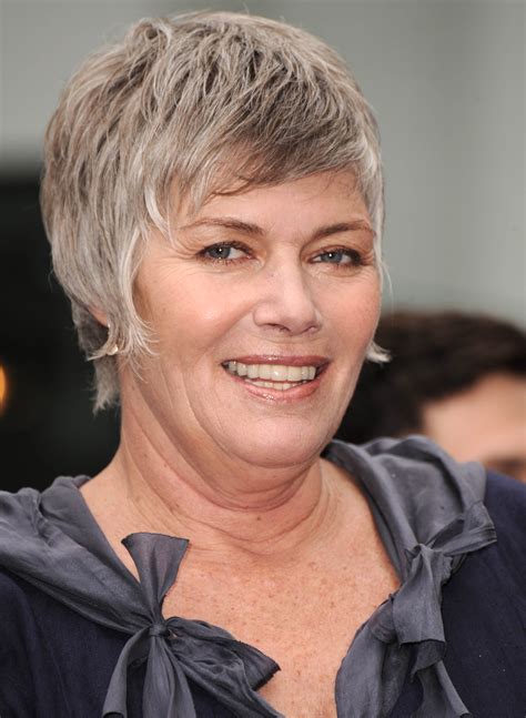 Kelly Mcgillis Of ‘top Gun Now Keeps A Low Profile In A Rural Town