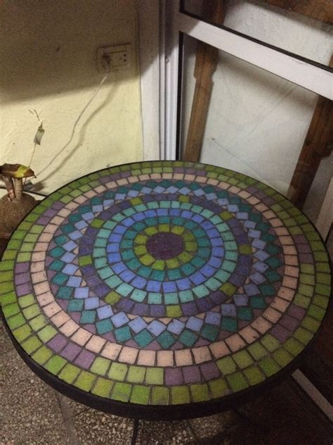 Maybe you would like to learn more about one of these? Pin by Cathleen G on ROund Mosaics | Tile crafts, Outdoor ...
