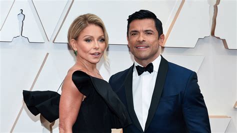 Mark Consuelos Net Worth Reveals If He Out Earns Wife Kelly Ripa