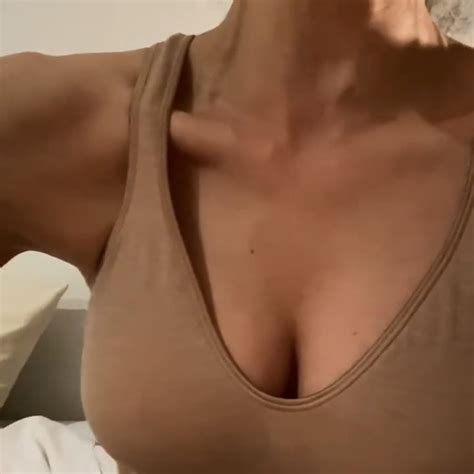 celebrity boobs sarah silverman 67 pics xhamster