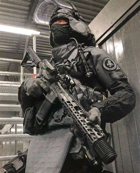 Alphacops S Instagram Photo Dsi Operator With The Sig Mcx 🔝 ️