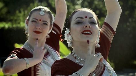 russian indian dance in central moscow with kantele music youtube