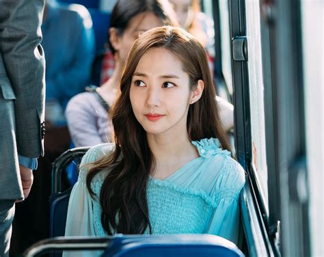 Rabu, 09 september 2020 jumlah view dan like video cuplikan adegan ciuman panas dari drama what's wrong with secretary kim melonjak pesat di youtube. The 7 Best Secretary Kim Beauty Tips You Can Pull Off RN