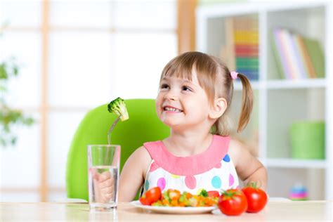 10 Tips To Get Your Child To Eat Healthily Uk Advice