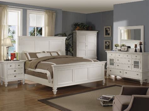 Modern & cutting edge bedroom furniture plus sets. Summer Breeze White King Panel Bedroom Suite | White ...
