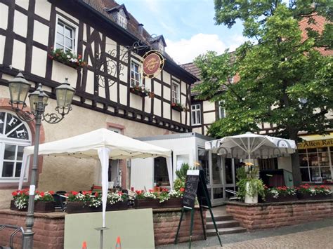 Das rathaus ist eine staatliche einrichtung bzw. Konditorei-Café Altes Rathaus - Gutscheinbuch.de