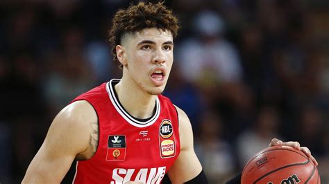 Lamelo Ball Projected No 1 Nba 2020 Draft Pick Will Miss Adelaide