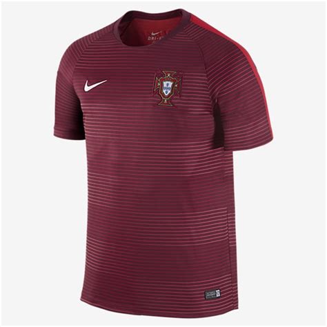 Voor 23:59 besteld, is morgen al in huis! Portugal inloopshirt Euro 2016 - Voetbalshirts.com