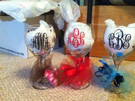 Vinyled Wine Glasses Cricut Crafts Glass Crafts Diy Craft Projects