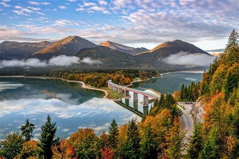 Sylvenstein Reservoir Bavaria Germany Autumn Bridge Mountains