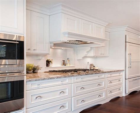 I will definitely be painting my cabinets with bm's swiss coffee paint, which is a warm white. Benjamin Moore Color..."oxford white." A classic white ...