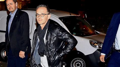 He has been the leader of the spd group in the saarland regional parliament since 1999. Außenminister Heiko Maas in Chinos und Lederjacke - Leute ...