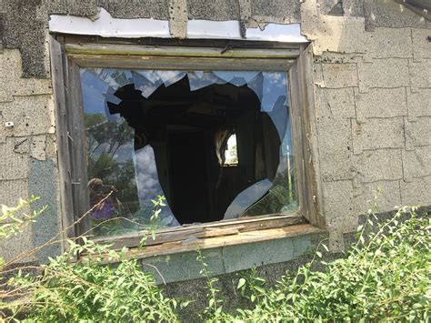 Abandoned house SW North Dakota | Abandoned buildings, Abandoned houses