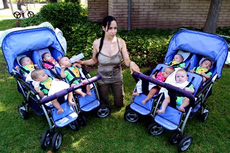 Worlds First Ever Surviving Octuplets Look Unrecognizable In New Picture Shared By Octomom