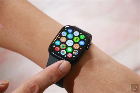 Apple Watch Series 7 ลดราคาเหลือ 280 ดอลลาร์ที่ Amazon Tech News