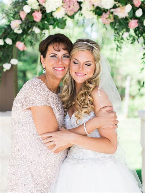 Mother Daughter Wedding Photo At Hidden Springs In Texas