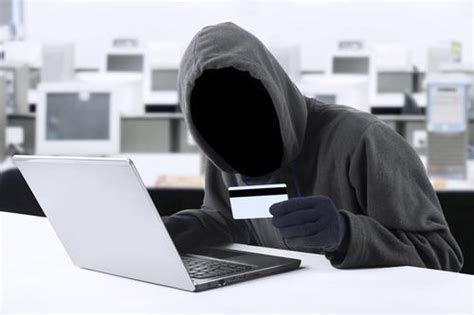 He complexity of credit card fraud. Identity Theft : Things You Should Know