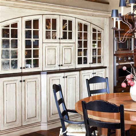 Chalk paint is the perfect choice for painting cabinets because it's simple to use and requires minimal prep. 22 best Kitchen Rustic Designs for your Colorado Lifestyle ...