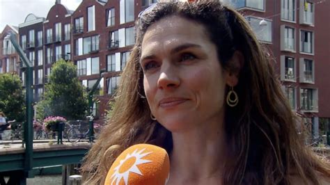 Anna Drijver Maakt Indruk Bij Belgen In Nieuwe Serie Knokke Off